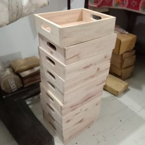 Small serving Tray with Handle (Natural)